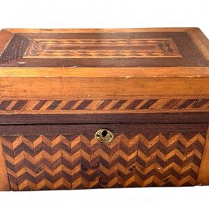 Beautiful Vintage Herringbone Inlaid Wood Box-Circa 1940s-Handmade?